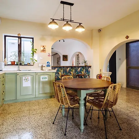 Boho Hostel *