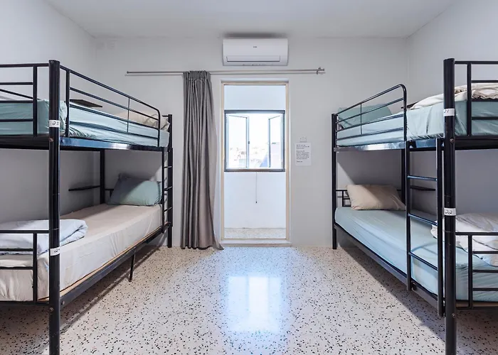 Boho Hostel Saint Julian's