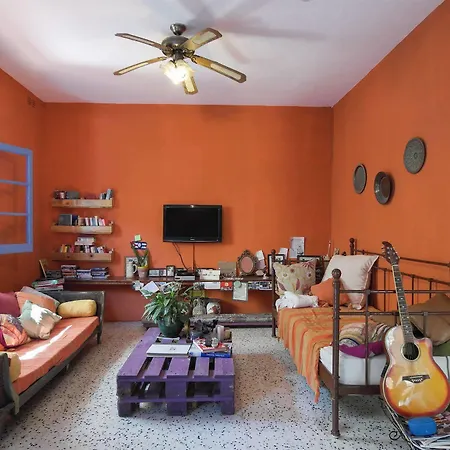Boho Hostel *